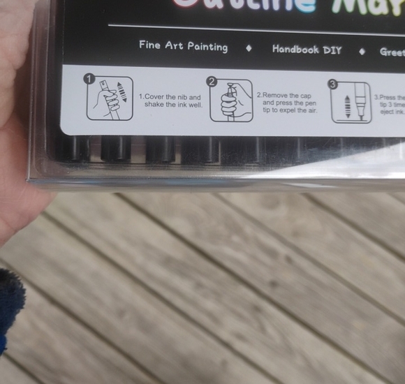 Colorful Outline Marker Set - Picture 5 of 6